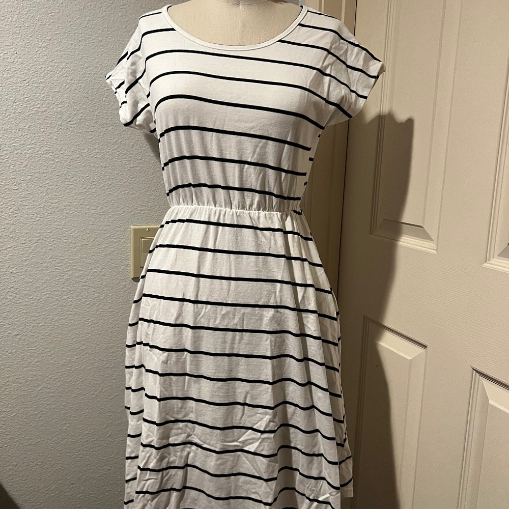 Black and White Stripped Dress